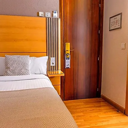 Serrano Hotel