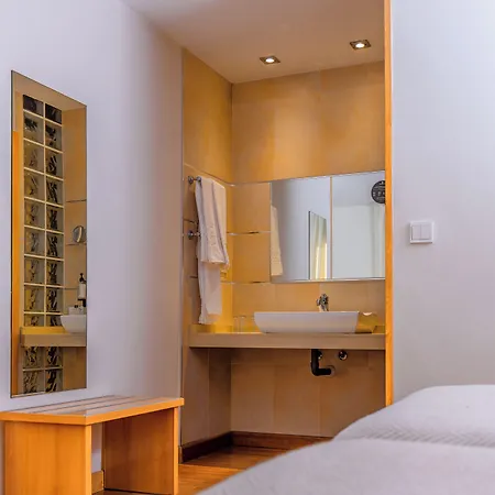 Hotel Serrano Cordoba