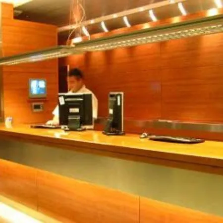 Hotel Serrano