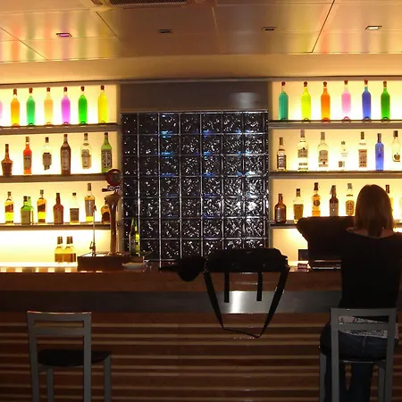 Serrano Hotel
