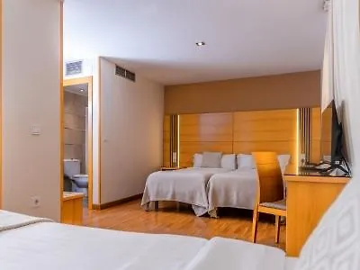 Serrano Hotel