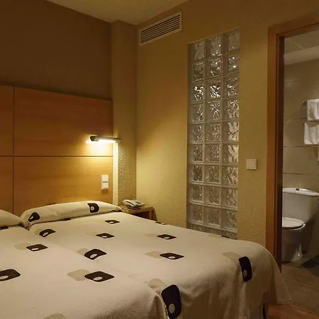 Serrano Hotel 2*